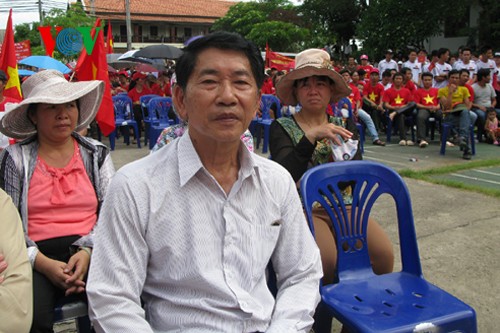 Cộng đồng Việt các tỉnh Bắc Lào mít tinh phản đối Trung Quốc - ảnh 5